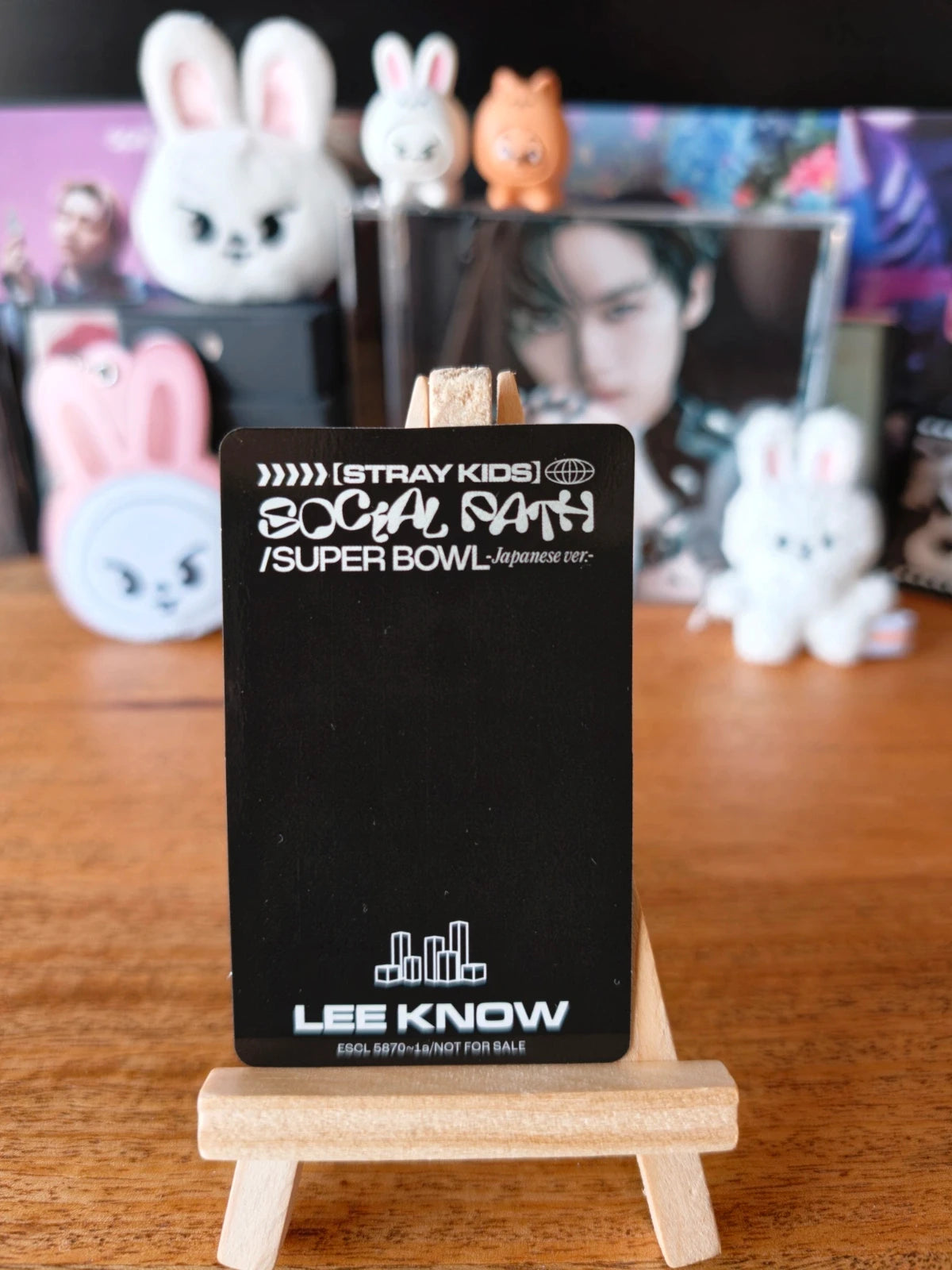 Stray Kids Lee Know Social Path / Super Bowl Photocard (Limited A) — reverse