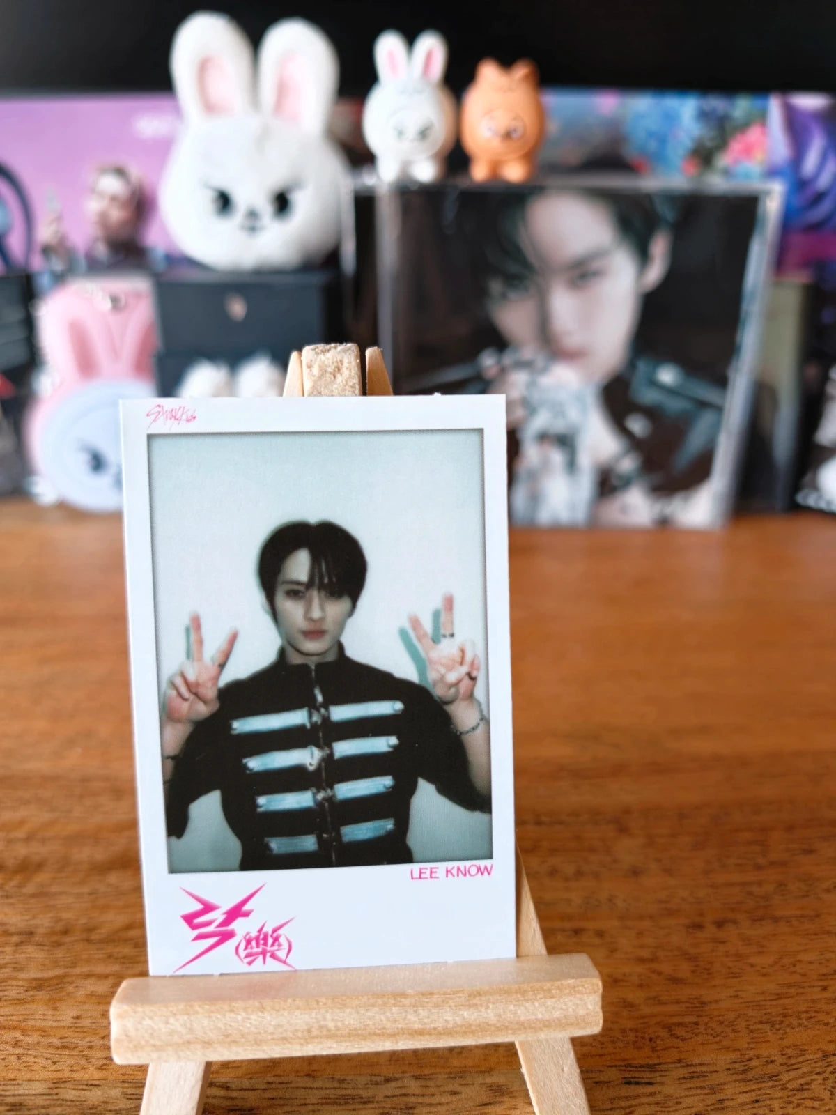 Stray Kids Lee Know ROCK-STAR Photocard (Soundwave Lucky Draw Round 4, Polaroid-style) — front