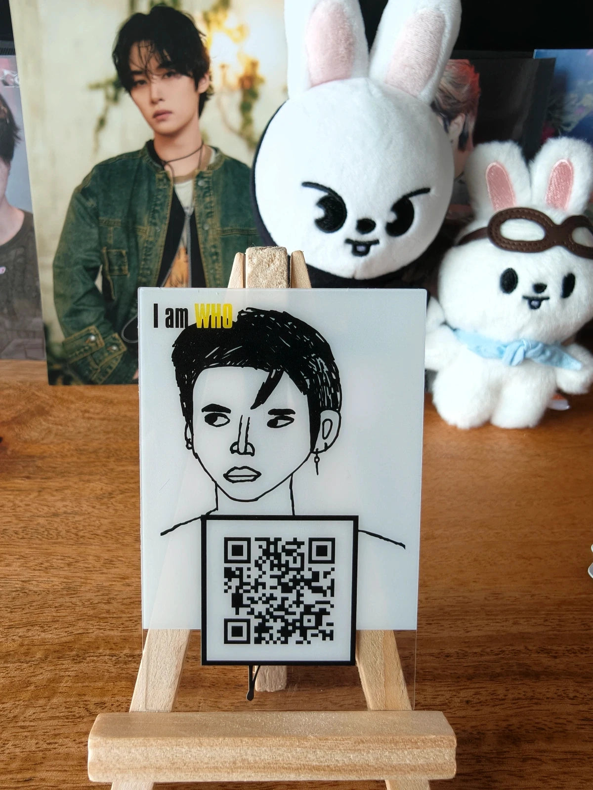 Stray Kids Lee Know I am WHO Photocard (Self-portrait Drawing) — front