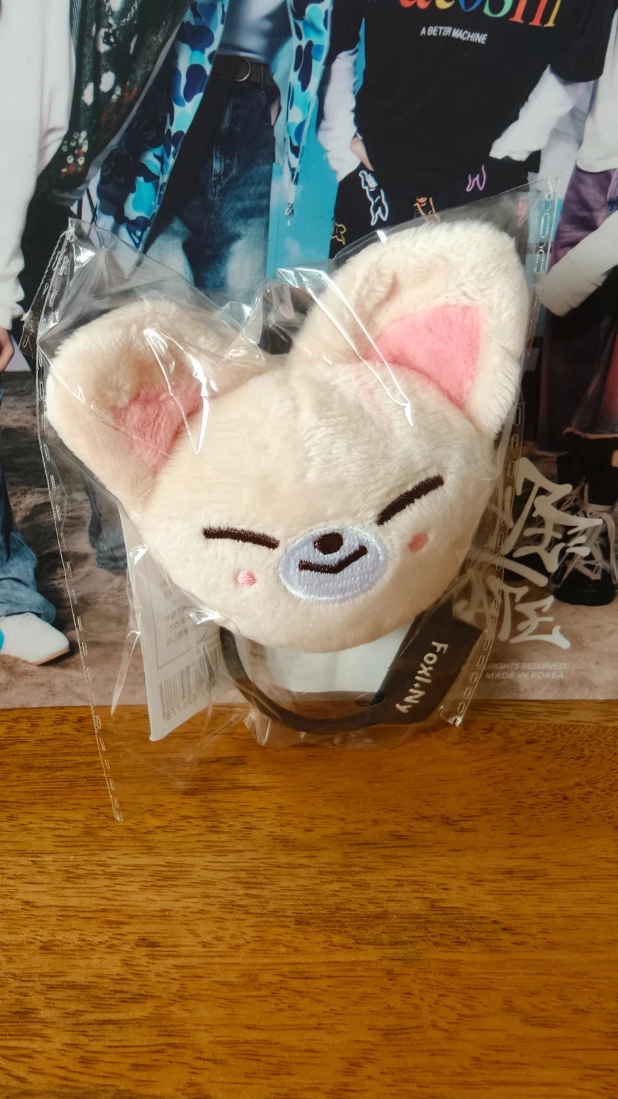 Stray Kids SKZOO FoxI.Ny Magnetic Face Keyring — front view