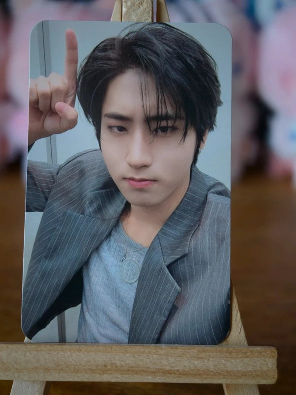 Stray Kids Han STAY JAPAN Photocard (Fanclub Renewal) — portrait design
