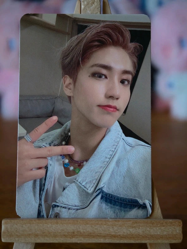 Stray Kids Han NOEASY Photocard (D Design) — front