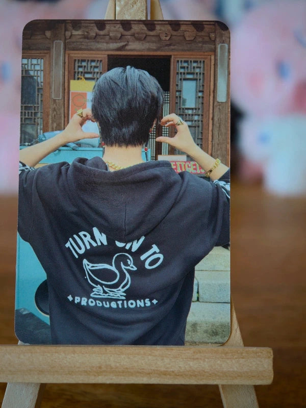 Stray Kids Han HOP Photocard (SKZHOP Double-sided) — rear-view pose side