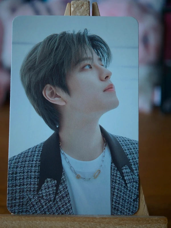 Stray Kids Seungmin SLBS Photocard (Side-profile - Light Compass Reverse) — front view