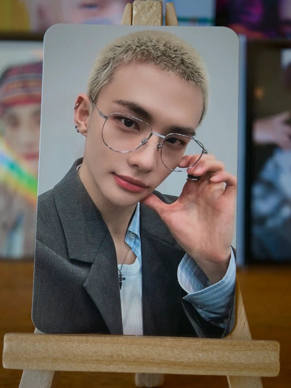 Stray Kids Hyunjin STAY JAPAN Photocard (Fanclub Renewal) — portrait design
